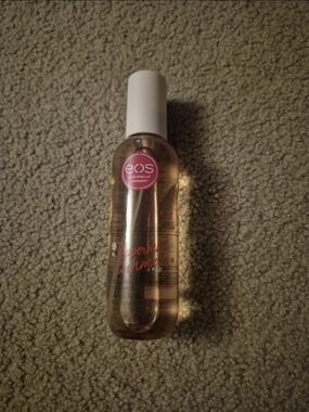 EOS Peppermint Cashmere